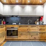 Дом отдыха Hellochalet - Casa Val - Your Walking Distance