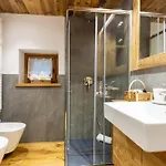 Hellochalet - Casa Val - Your Walking Distance Дом отдыха Вальтурнанш